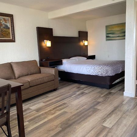 Holiday Motel Westport Zewnętrze zdjęcie